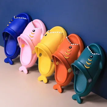 Copiii mici Rechin Papuci de casă 2022 Noua Moda de copil și Copilul Drăguț Animal Plajă, Tobogane Sandale din PVC Multicolor de Lumină Flip Flops